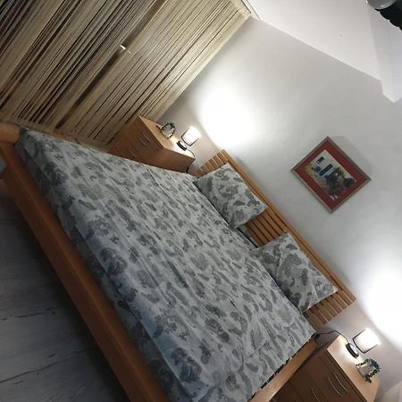 Lucky Residence Astra 1 Брашов Экстерьер фото